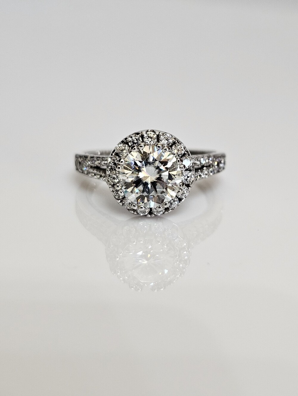 Genuine Moissanite 3 Carat Ring 18K White Gold Vermeil Size 8! - Picture 2 of 15